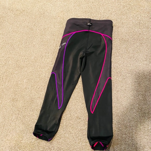 CW-X compression running leggings - Picture 4 of 10